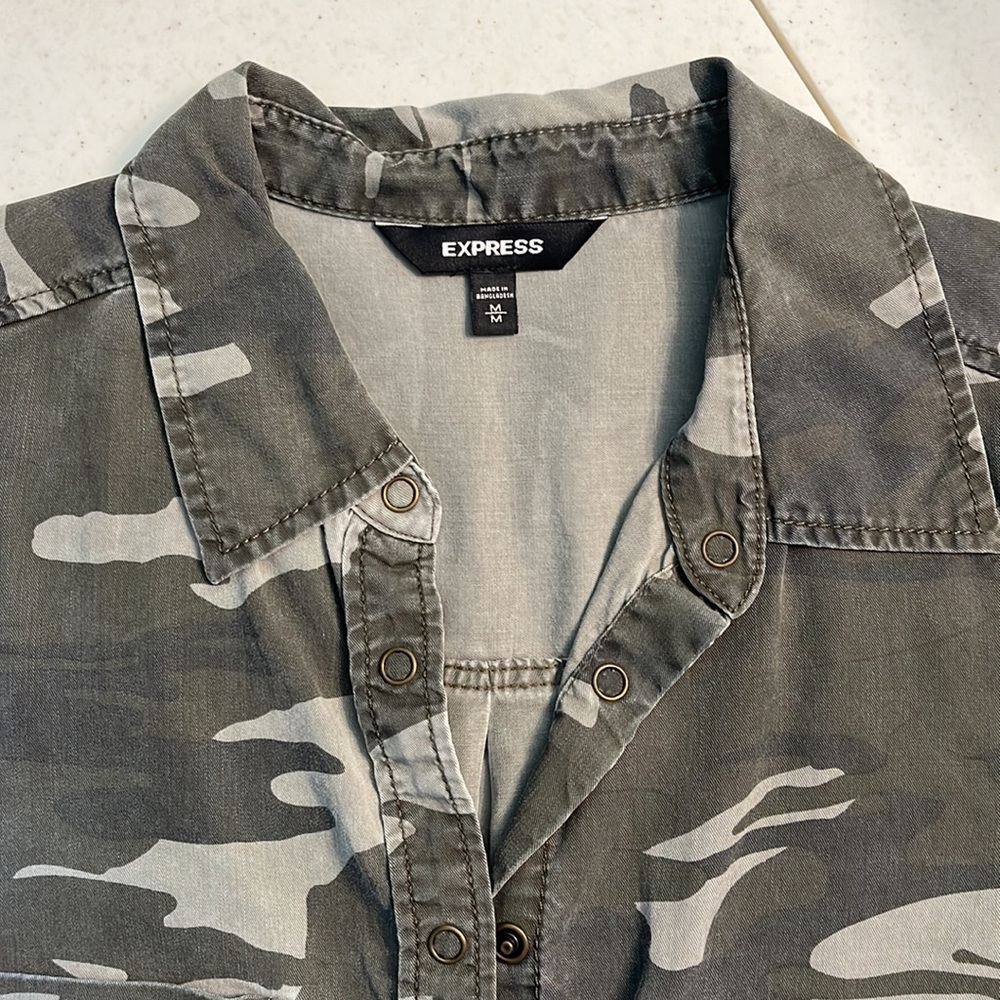 Camo Button Up - Picture 2 of 6